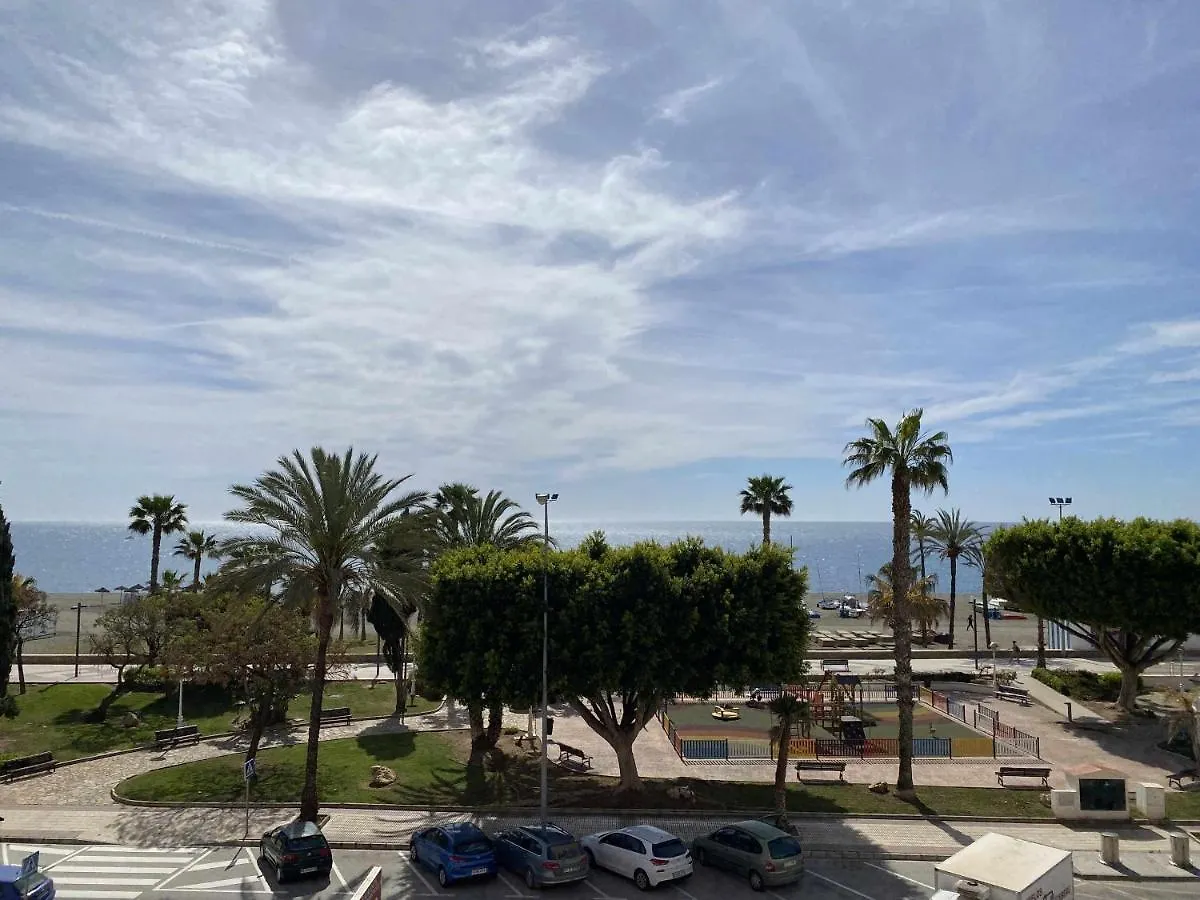 Apartamento 2 Habitaciones Frontal Al Mar 3 Torre Del Mar 0*,  Spain
