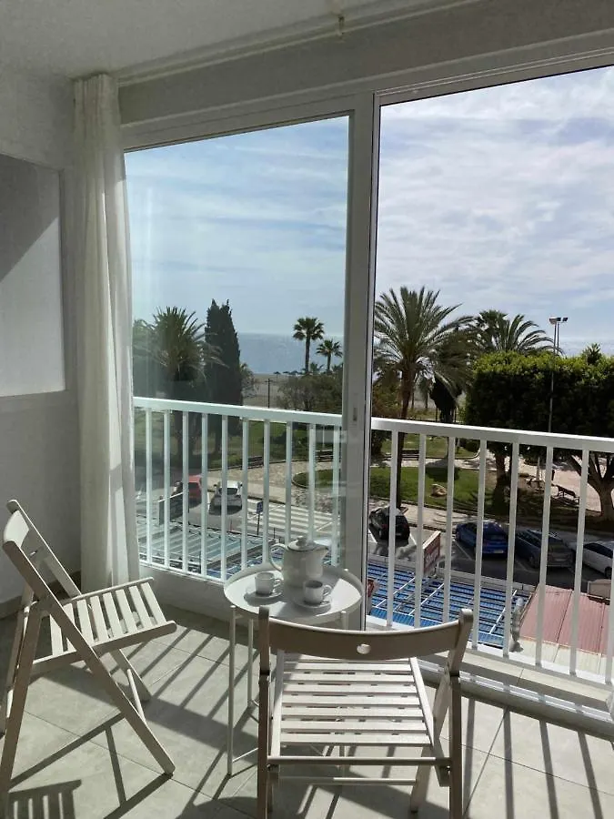 Apartamento 2 Habitaciones Frontal Al Mar 3 Torre Del Mar Apartment